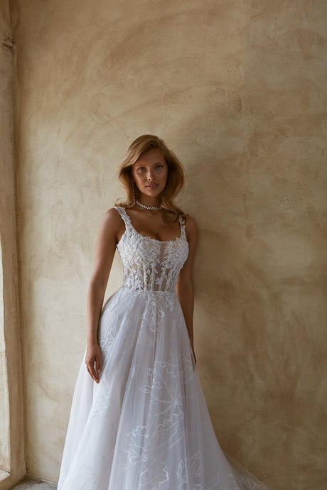Square neck wedding dress