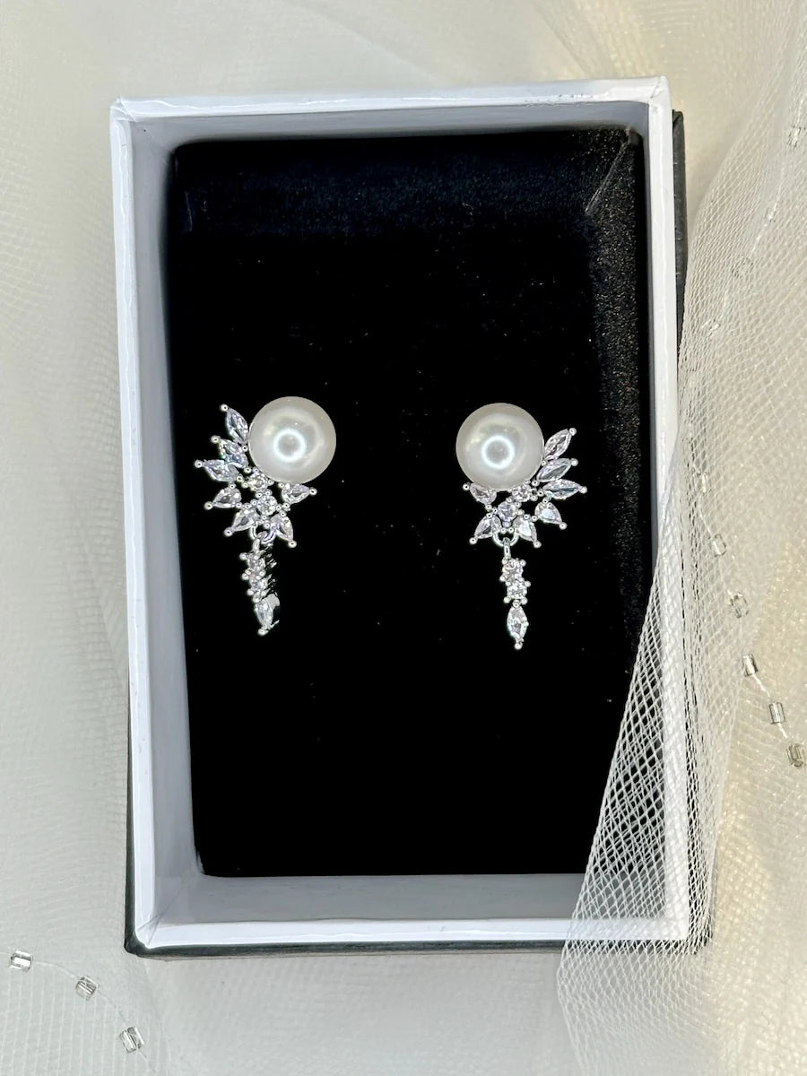 Evelyn Pearl Drop Earrings WE754