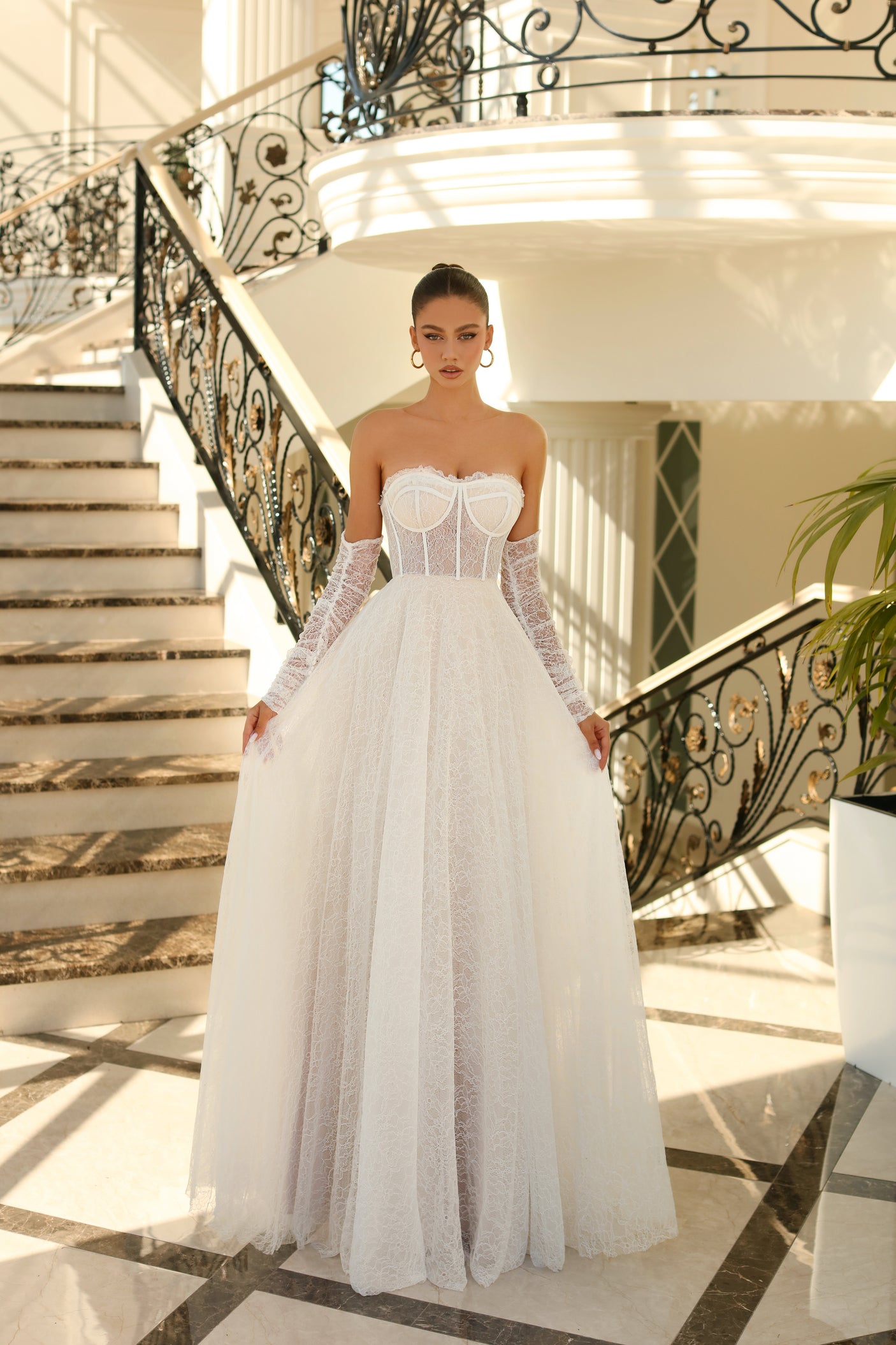 NC1005 Ivory/Nude size 18 (Ready to ship!)