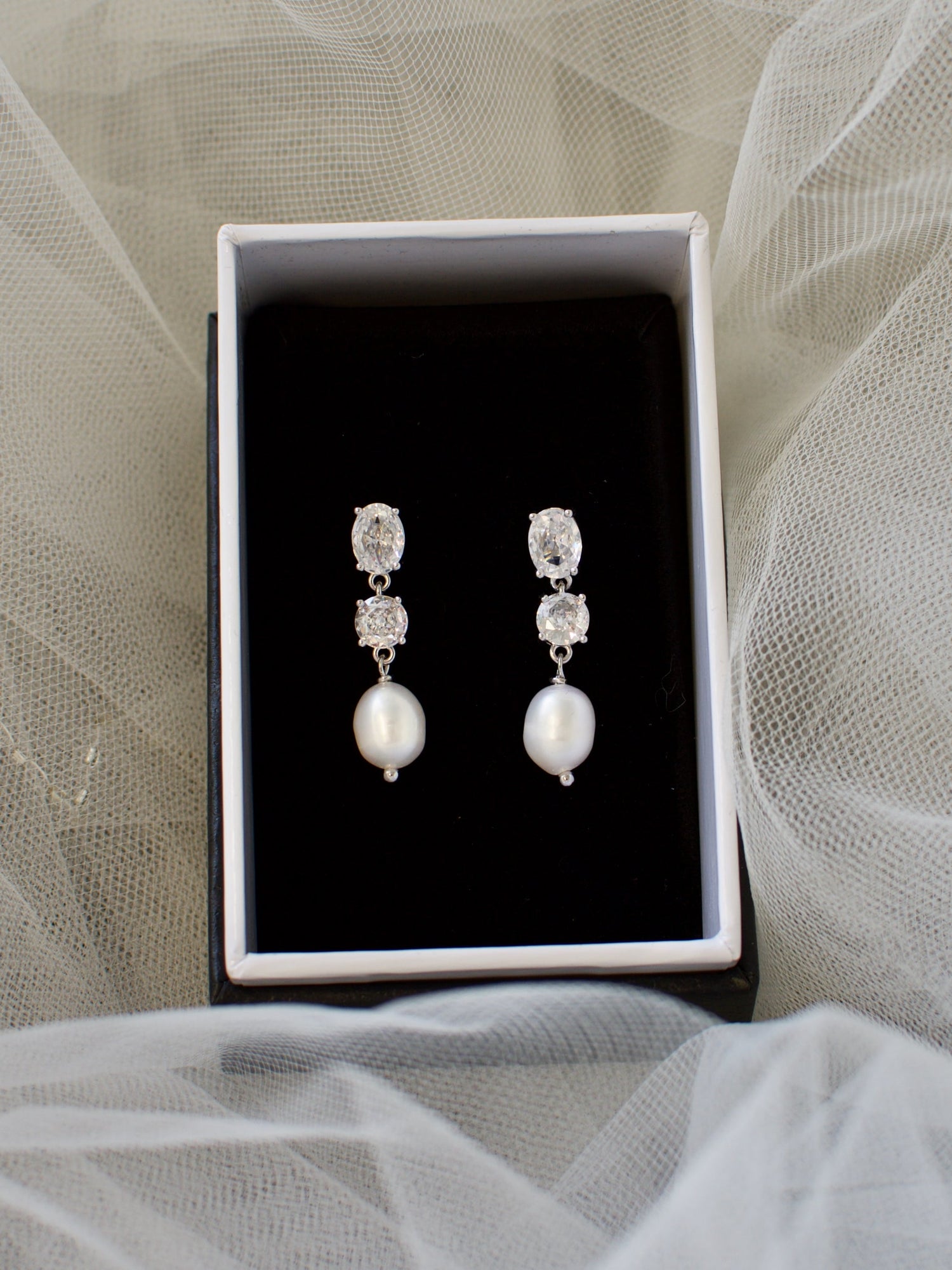 Pandora Earrings WE762