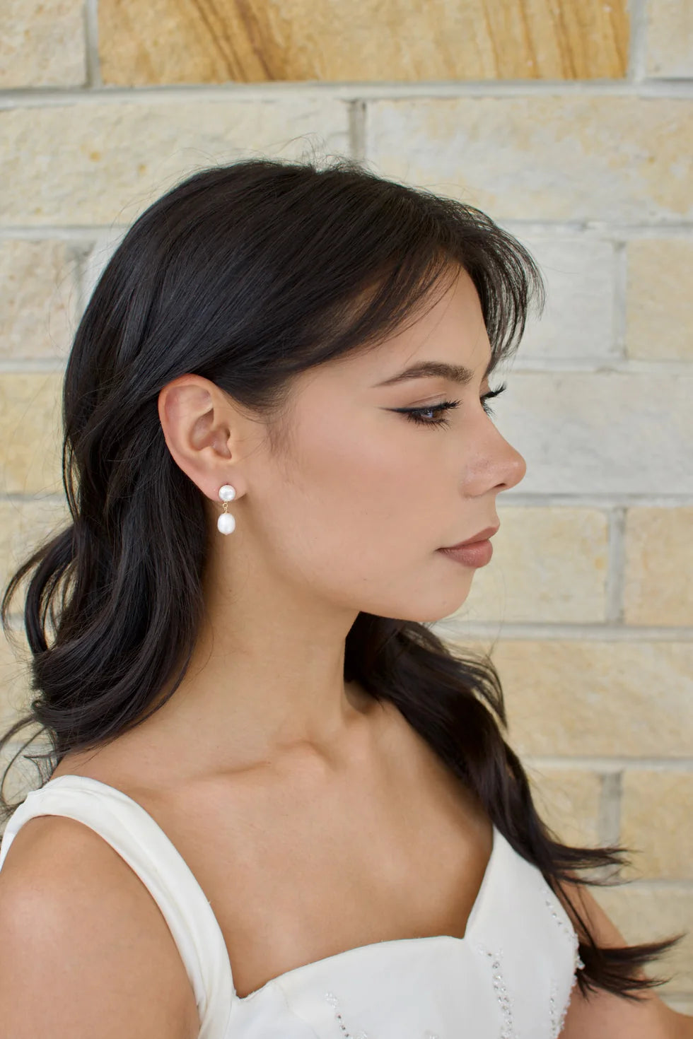 Sia Gold Freshwater Pearl Earrings WE763