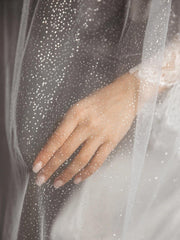 Annabelle glitter veil Two tier fingertip length