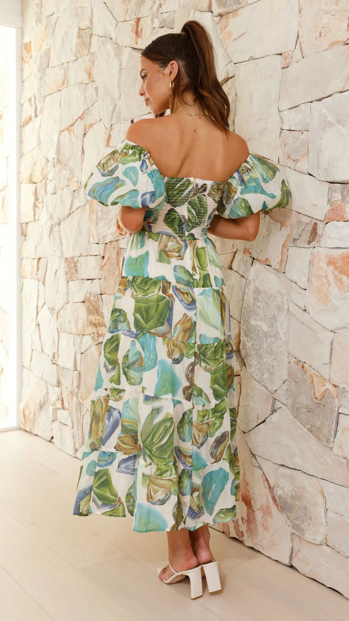 Adella Short Sleeve Green Floral Cocktail Dress