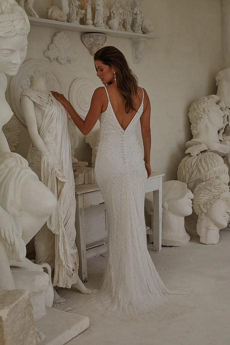Avisa gown TC2418 Vintage white size 12 (Ex sample gown)