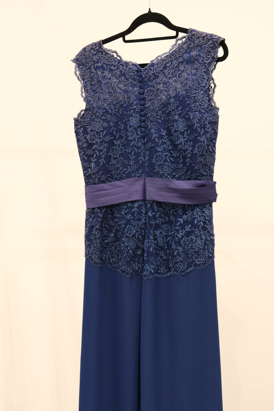 C00108 - Navy, size 14