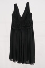 C826 - Black, Size 22