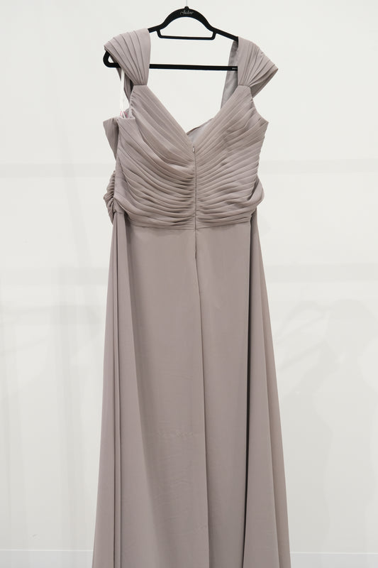 Grey Chiffon Dress with Cap sleeves, Size 22