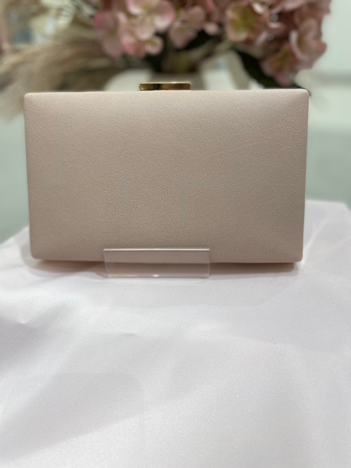 Pink clutch with Gold trim (A0928)