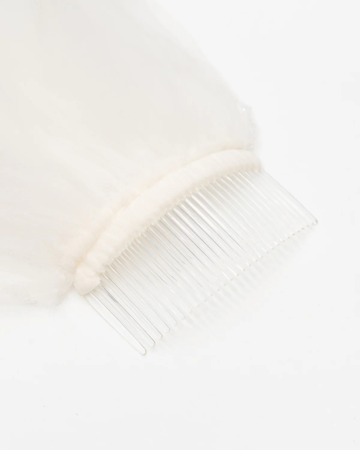 Marley Veil fingertip length single tier (VE-2215-65)