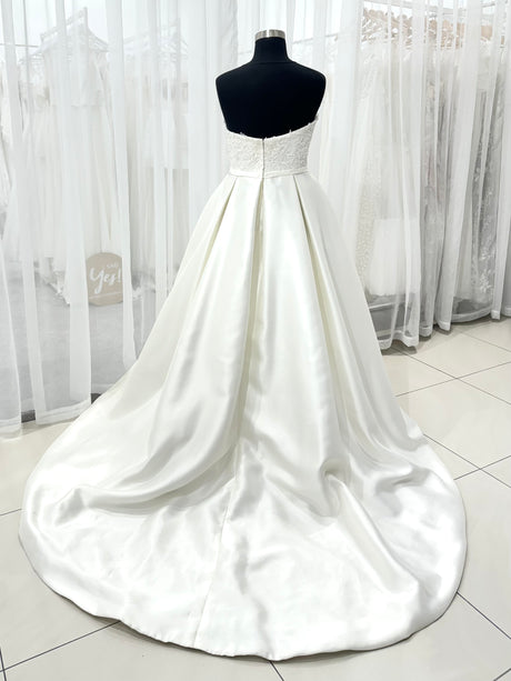 Jane strapless gown size 22  (Ex-sample gown)