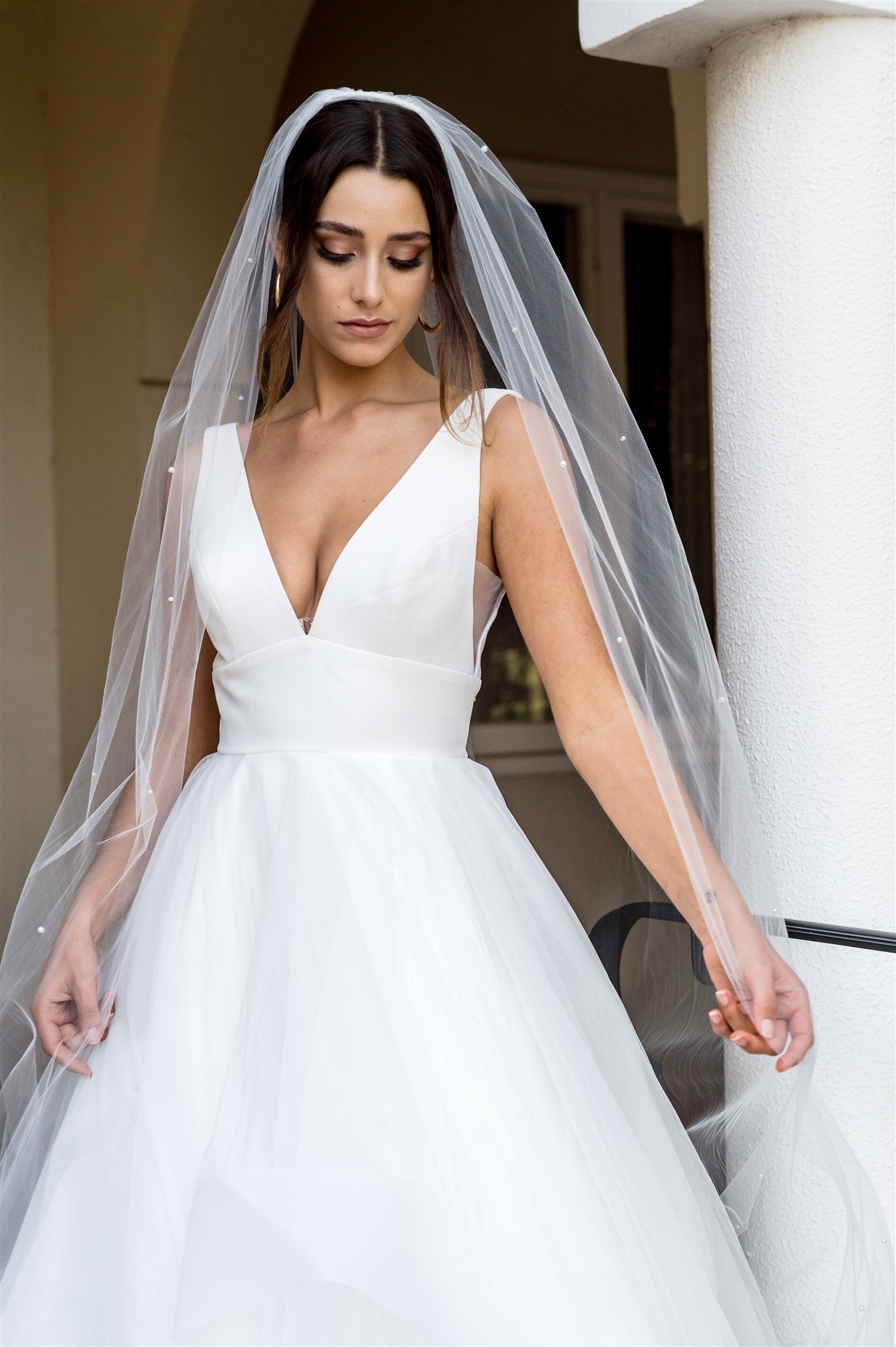 Lola pearl 1 tier Ivory Bridal veil 98'" - Italian Tulle