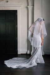 Melinda pearl edge veil 2 tier