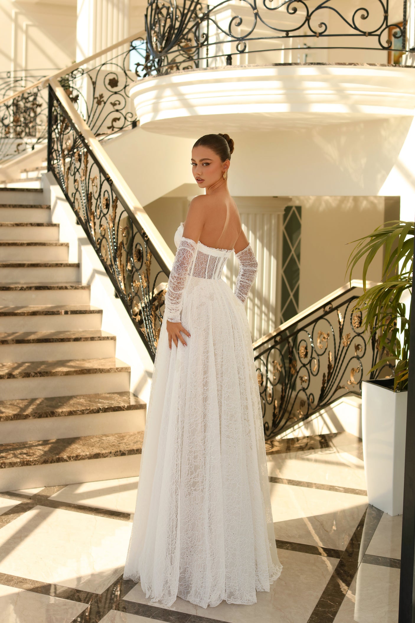 NC1005 Ivory/Nude size 16 (Ready to ship!)