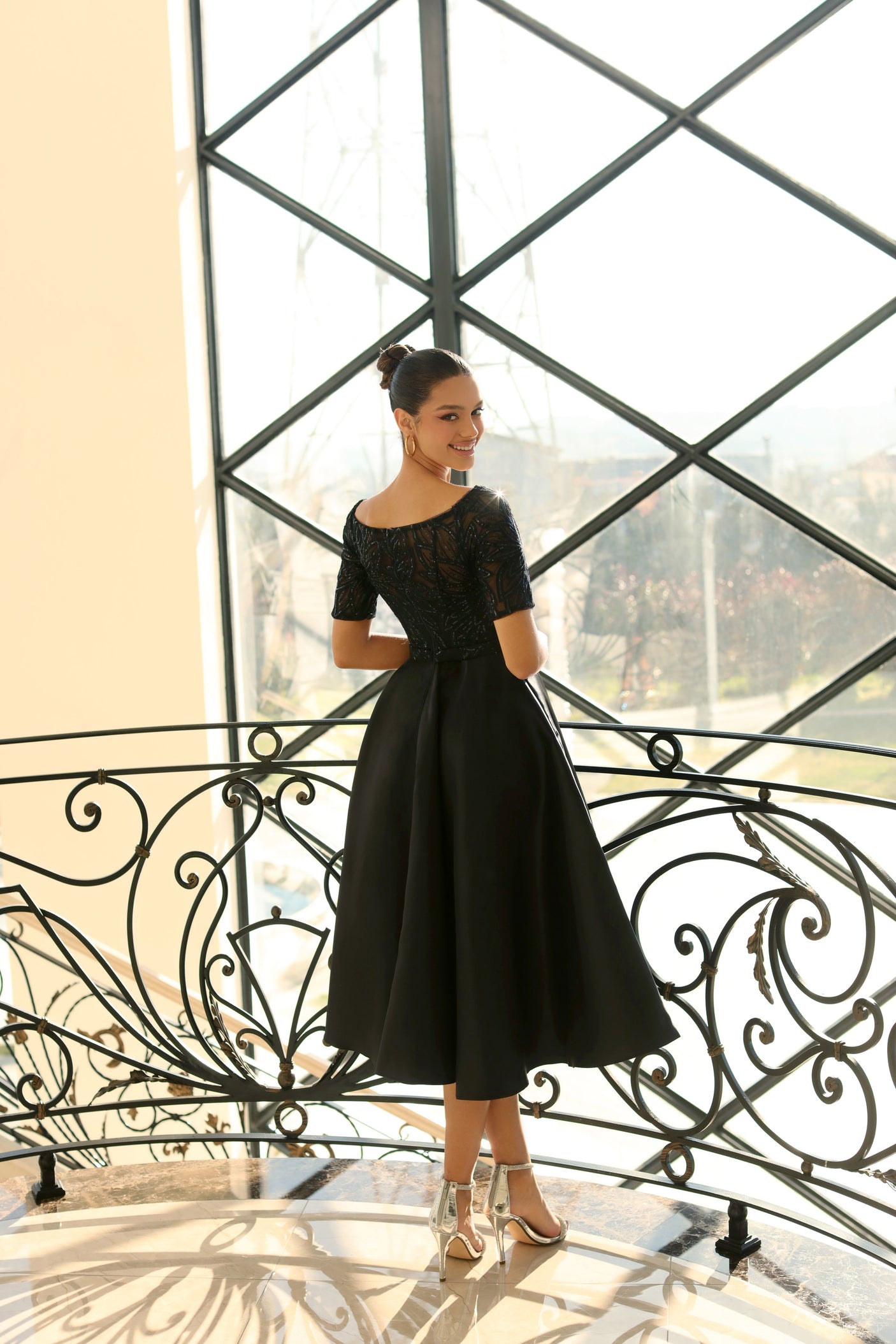 NC1072 Black size 8 (Ready to ship!)