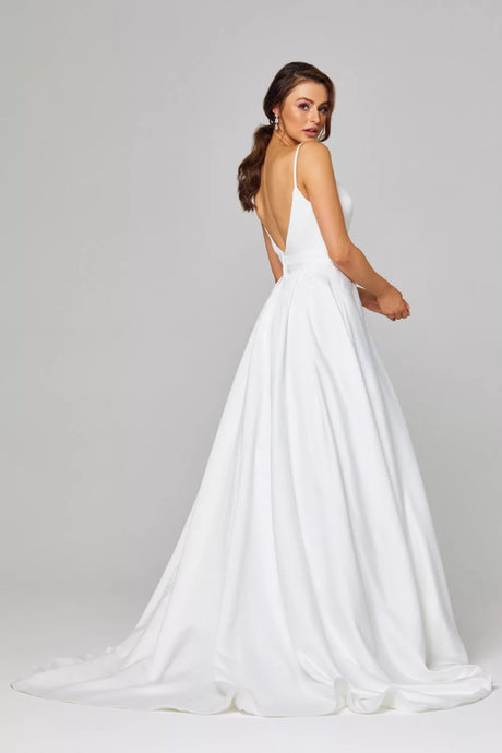 Aurora gown TC304 - Vintage White Size 20 (Ex Sample gown)