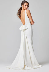 Charlie gown Ivory size 8 (Brand new)