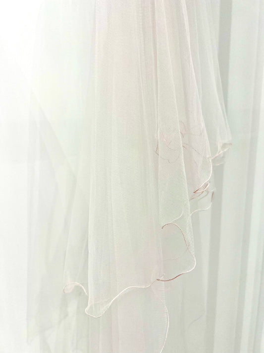 W17 Blush veil, 2 tier.