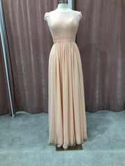 Peach Chiffon and lace dress size 4 (C00113)