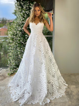 JX5032 Ivory size 16 (Ex-sample gown)