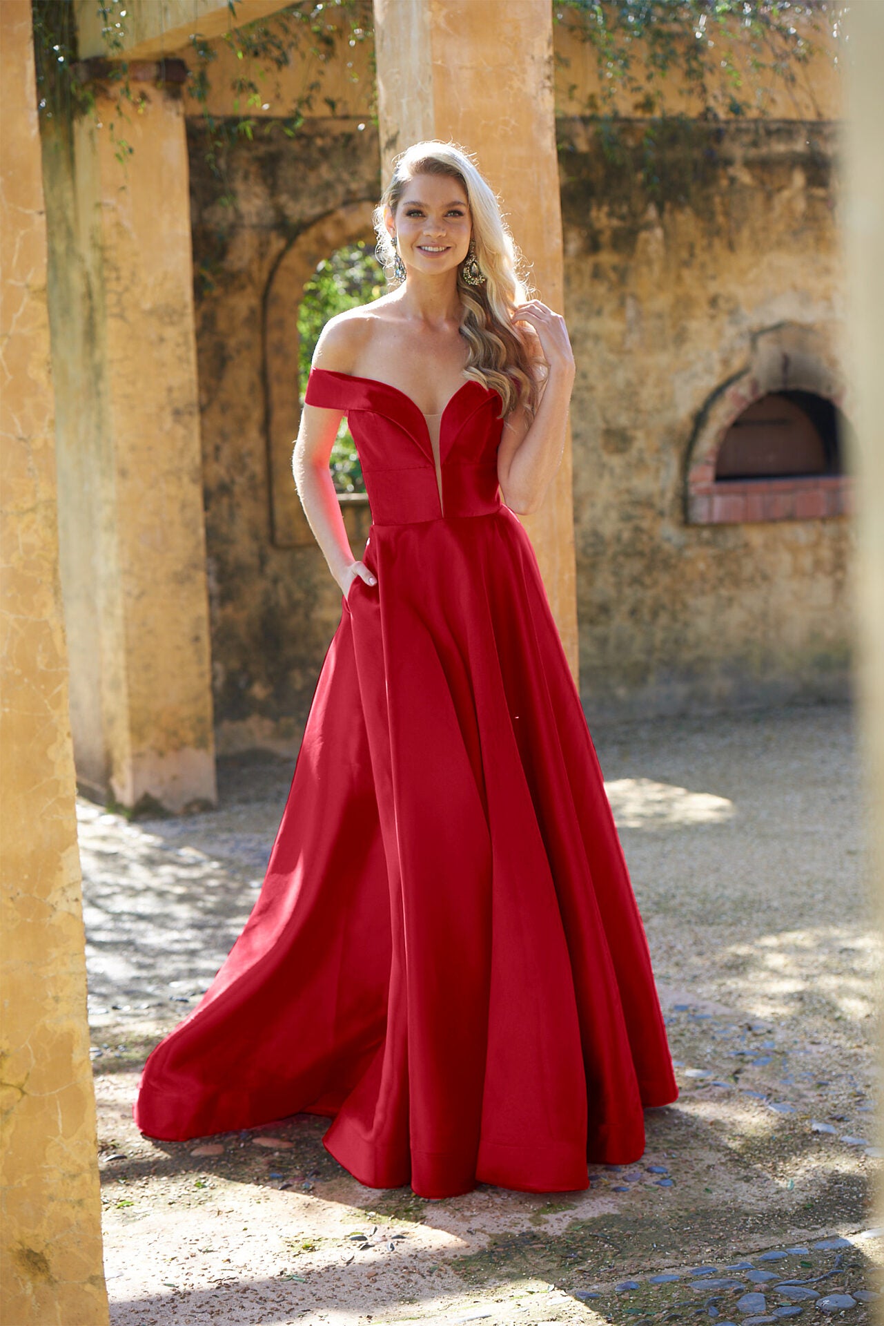 PO861 Beth Red size 26 (Ready to ship!)