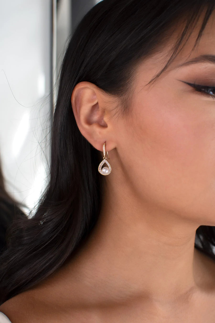 Lucy Earrings- Gold WE557