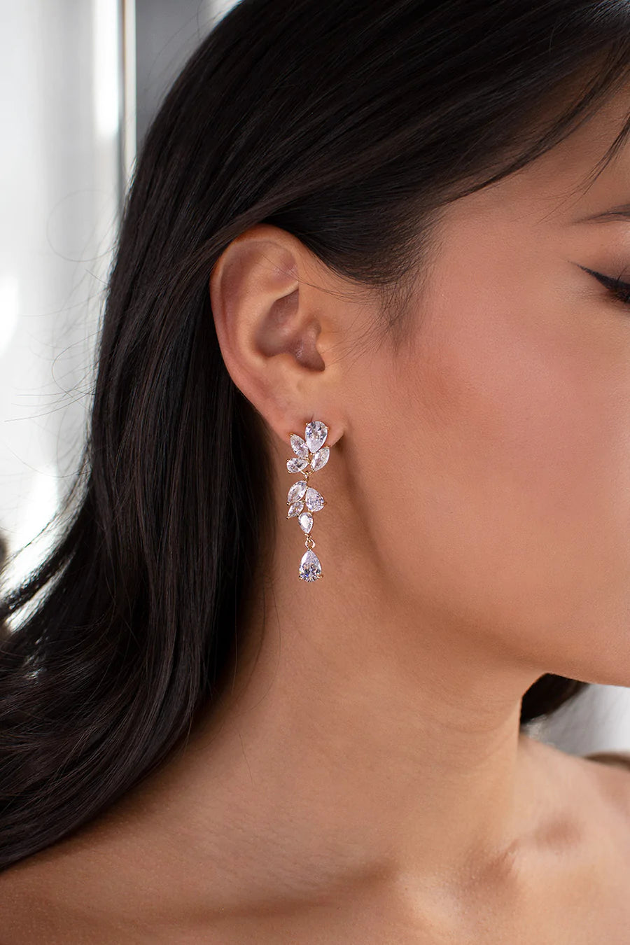 Claire Earrings- Gold WE546